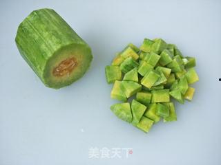 羊角蜜瓜今日收购价,市场行情波动，果农收益几何？”
