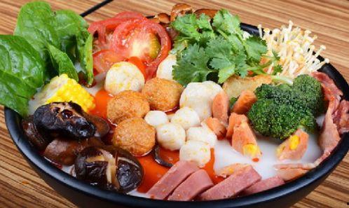 今日份瓜来了卖麻辣烫,今日份瓜来了，带你探索麻辣烫的无限魅力