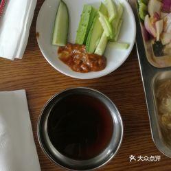 今日份瓜来了卖麻辣烫,今日份瓜来了，带你探索麻辣烫的无限魅力